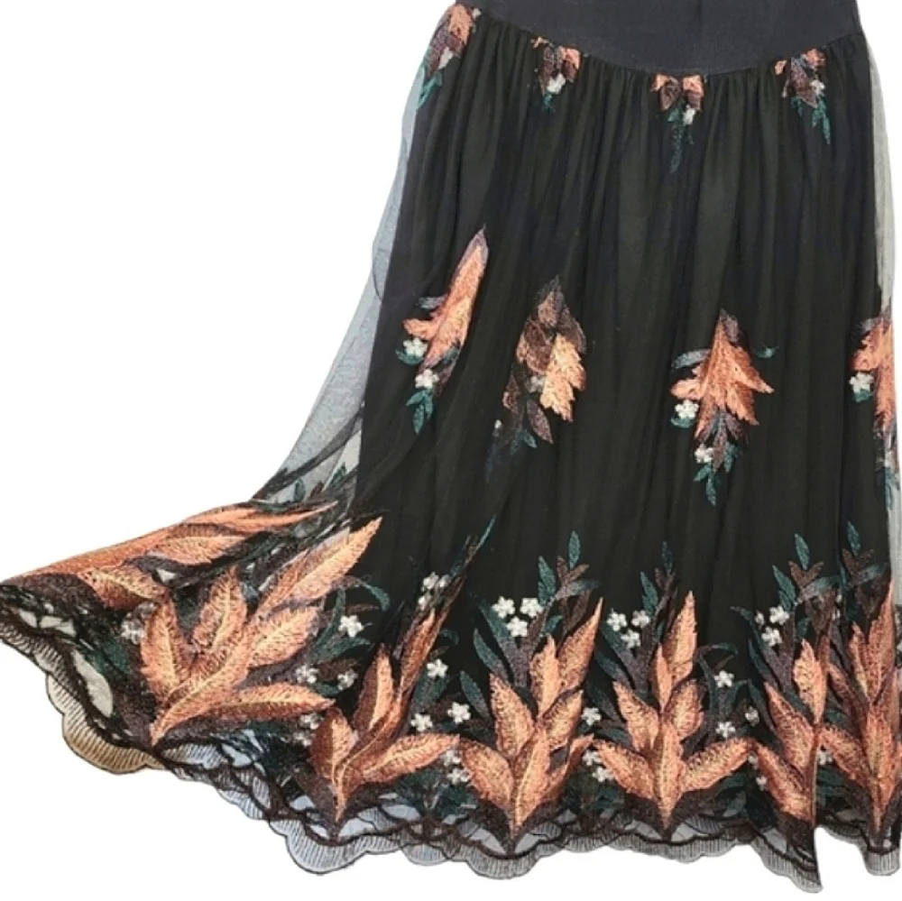 Dixie skirt embroidered chiffon full black size 6/8 - Picture 1 of 12
